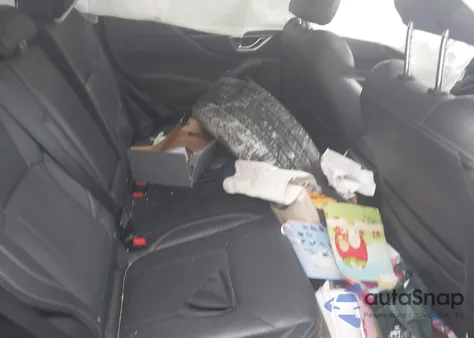 2019 Subaru Forester Touring z USA, uszkodzony, nr VIN JF2SKAWC1KH529375